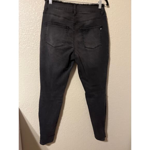 Maurices High-Rise Black Jeans - Women's M Short - Picture 5 of 6